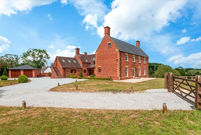 7 Bedroom Detached House For Sale In Kings Lane, Stratford-upon-Avon, CV37