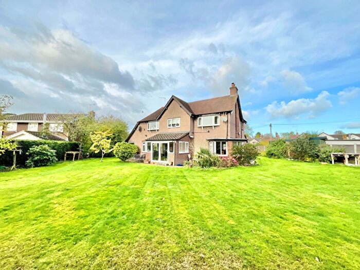 3 Bedroom Detached House For Sale In Salisbury Road, Market Drayton, TF9