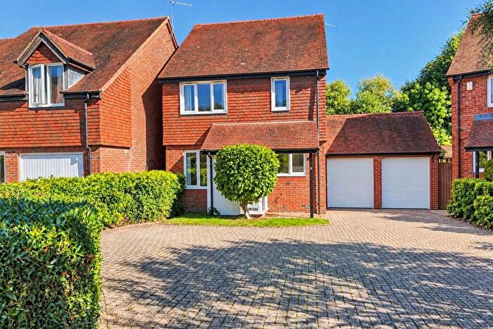 3 Bedroom Detached House For Sale In Wimborne, BH21