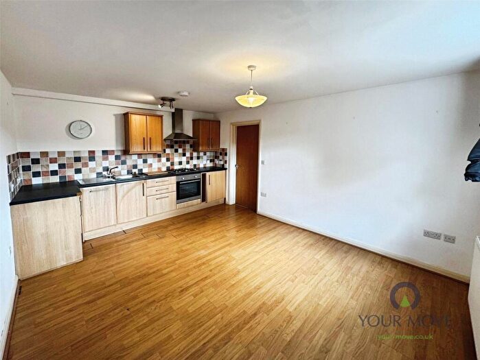 2 Bedroom Flat To Rent In Station Road, Ilkeston, Derbyshire, DE7