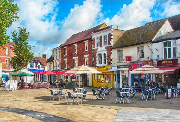 1 Bedroom Flat For Sale In New Street, Aylesbury, HP20