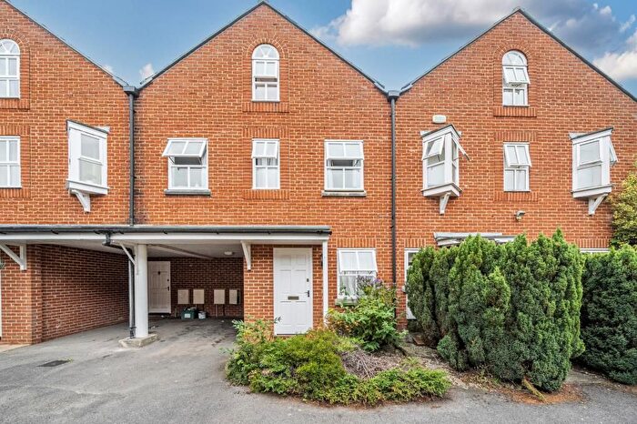 3 Bedroom Terraced House For Sale In Headington, Oxfordshire, OX3
