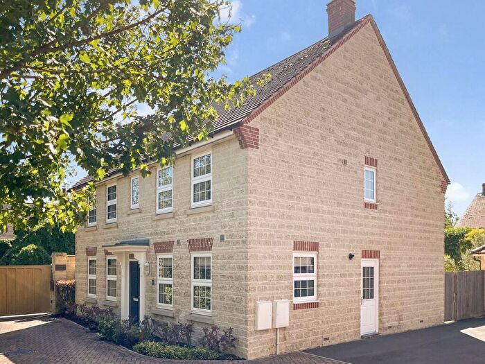 4 Bedroom Detached House For Sale In Nursery End, Stanford In The Vale, Faringdon, SN7