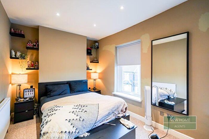 3 Bedroom Terraced House For Sale In Van Road, Caerphilly, CF83