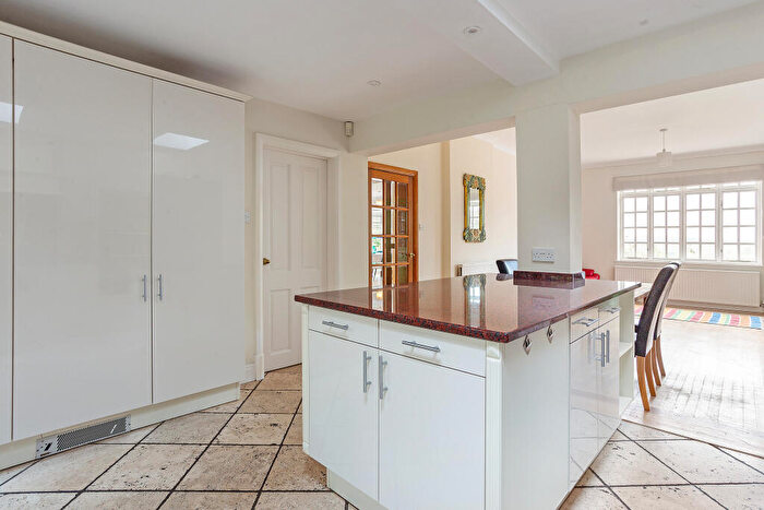 6 Bedroom Detached House To Rent In Longcross Road, Chertsey, Surrey, KT16
