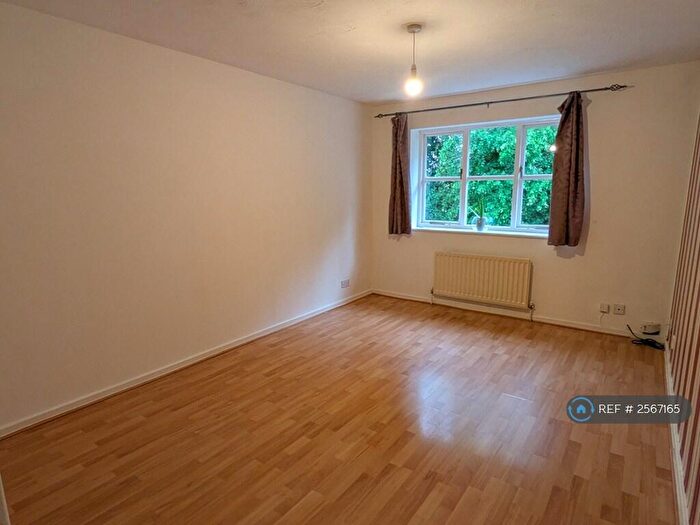 1 Bedroom Maisonette To Rent In Forsythia Close, Birmingham, B31