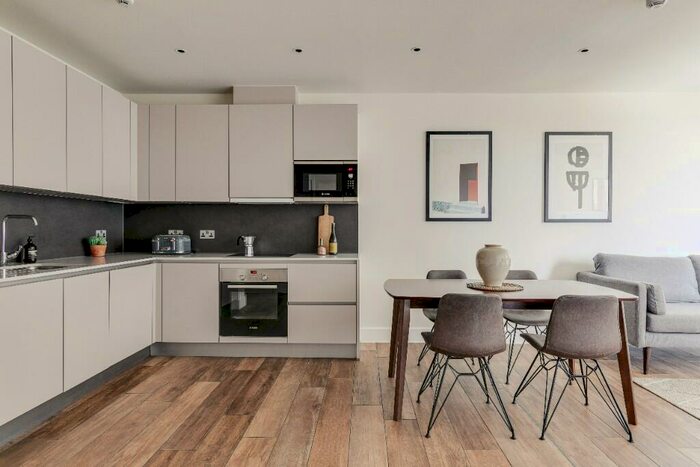 2 Bedroom Apartment To Rent In Alder Path, London, SE8