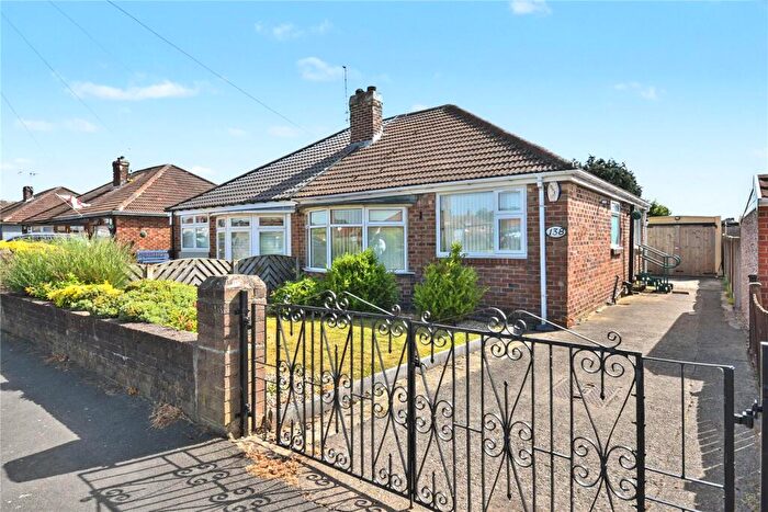 2 Bedroom Bungalow For Sale In Kennerleigh Avenue, Leeds, West Yorkshire, LS15