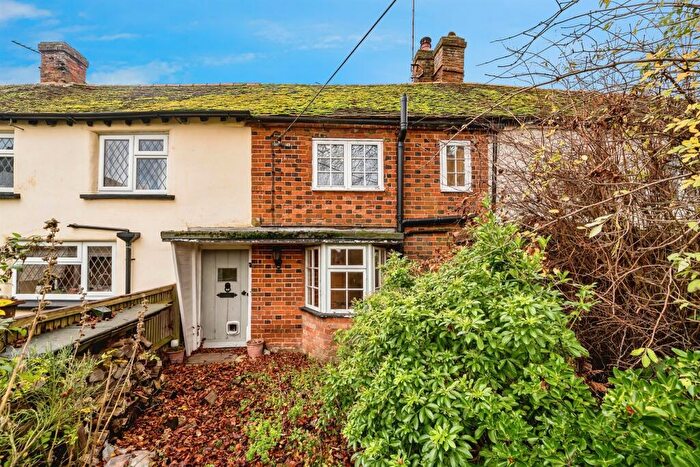 2 Bedroom Character Property For Sale In Holly Tree Lane, Cuddington, Aylesbury, HP18