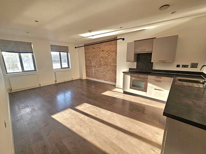 2 Bedroom Property To Rent In Park Road, Peterborough, PE1