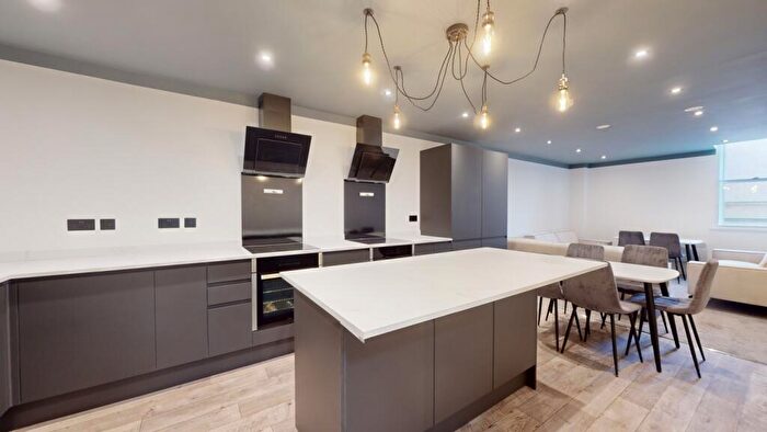 7 Bedroom Terraced House To Rent In Flat Low Pavement, Nottingham, Nottinghamshire, NG1