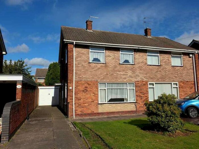 3 Bedroom Semi-Detached House To Rent In Easton Gardens, Wolverhampton, WV11