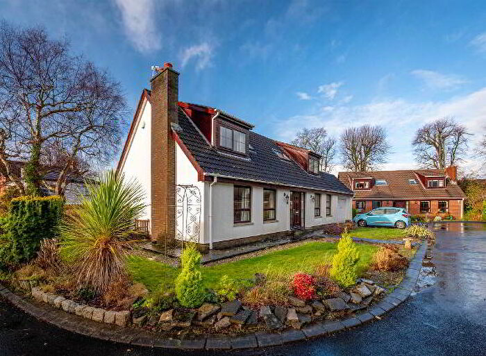 4 Bedroom Detached House For Sale In Orchard Close, Belfast, BT5