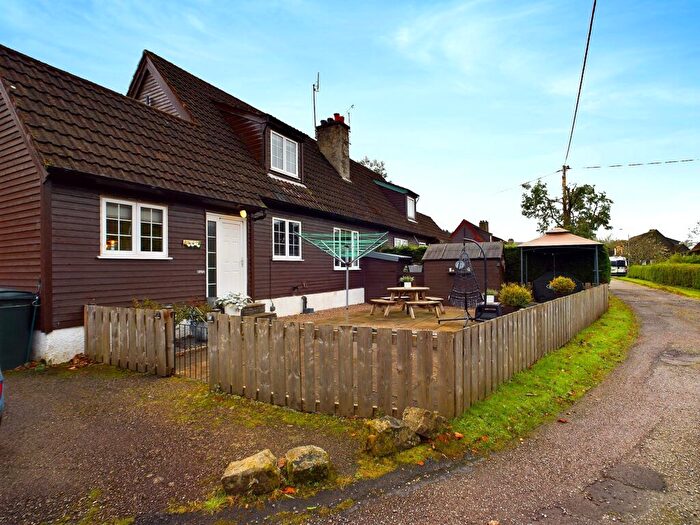 3 Bedroom Semi-Detached House For Sale In Achnamara, Achnamara, By Lochgilphead, Argyll, PA31