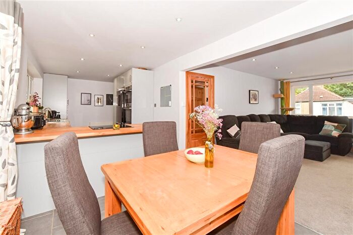 3 Bedroom Property For Sale In Milton Road, Caterham, Surrey, CR3