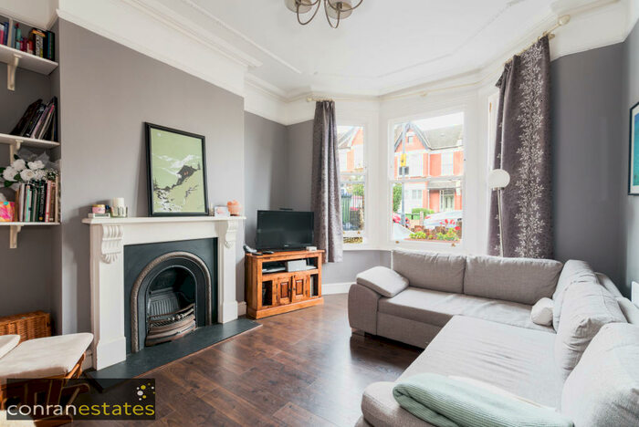 2 Bedroom Apartment To Rent In Elliscombe Road, Charlton, SE7