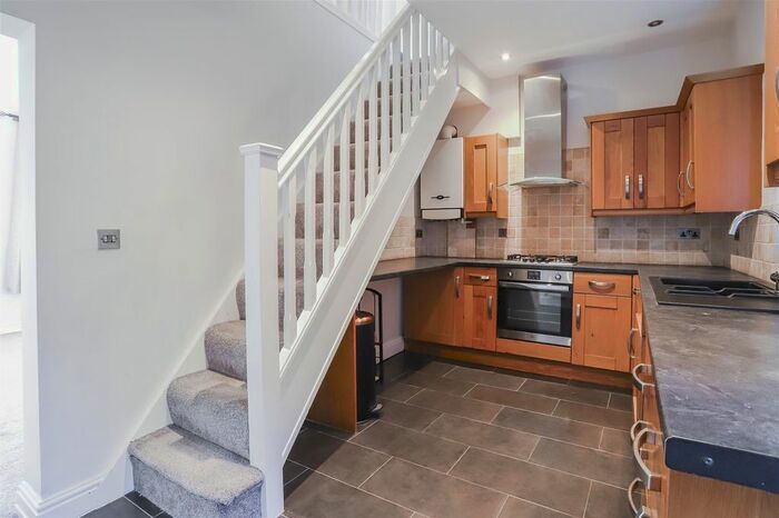 2 Bedroom End Of Terrace House To Rent In New Line, Bacup OL13