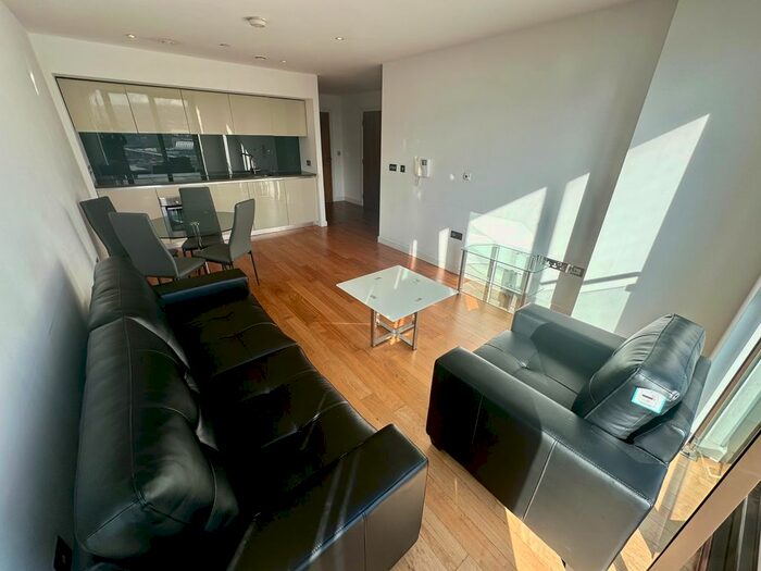 2 Bedroom Flat To Rent In St Pauls Square, City Centre, Sheffield, S1