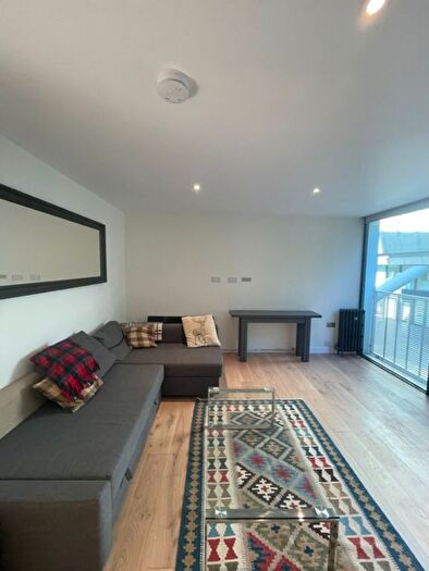 1 Bedroom Flat To Rent In Battersea, SW11