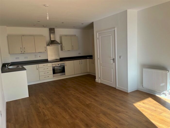 2 Bedroom Flat To Rent In Iron Railway Close, Coulsdon, CR5