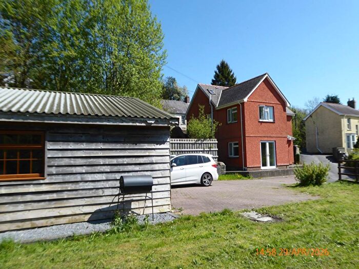 4 Bedroom Detached House To Rent In Pencader, SA39