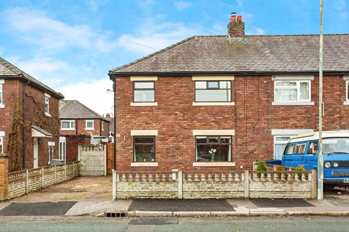 3 Bedroom End Of Terrace House For Sale In Brindle Road, Bamber Bridge, Preston, PR5