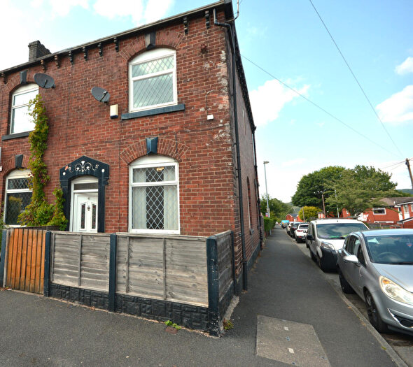 3 Bedroom End Of Terrace House To Rent In Travis Street, Shaw, Oldham, Greater Manchester, OL2