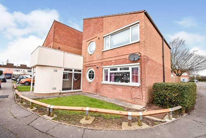 1 Bedroom Flat For Sale In Pease Place, CM3