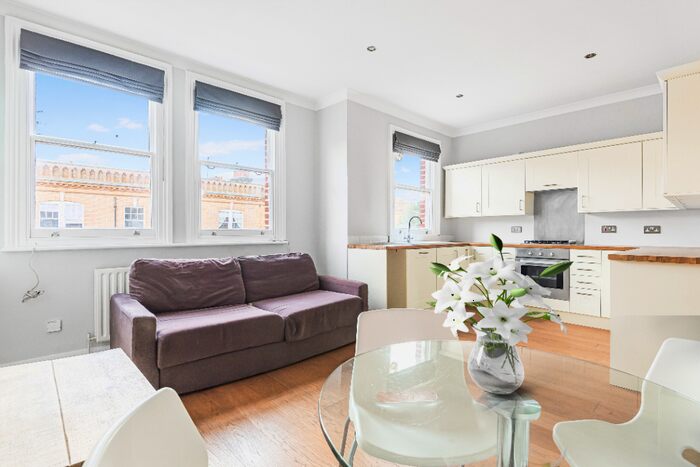 1 Bedroom Flat To Rent In Fairholme Road, London, W14