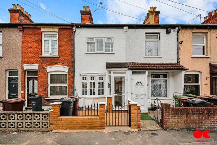 2 Bedroom Terraced House To Rent In Sparsholt Road, Barking, IG11