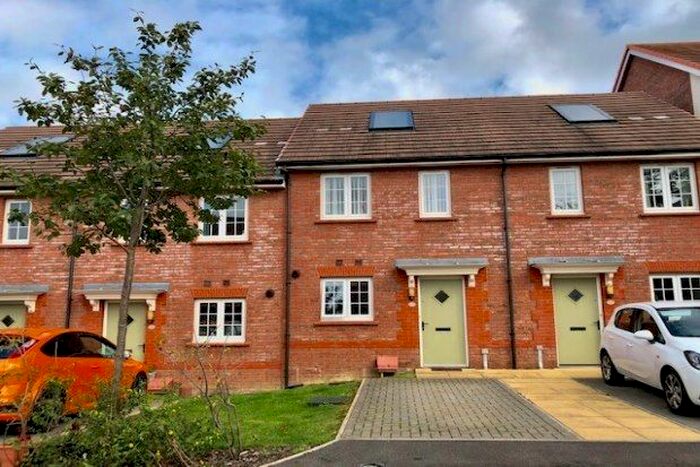 2 Bedroom Property To Rent In Cow Barton, Bristol, BS16