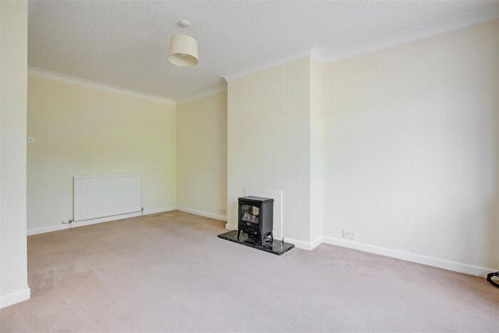2 Bedroom Semi-Detached Bungalow For Sale In Low Lane, Morecambe, LA4