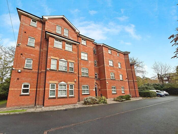 2 Bedroom Flat To Rent In Hart Road, Manchester, Greater Manchester, M14