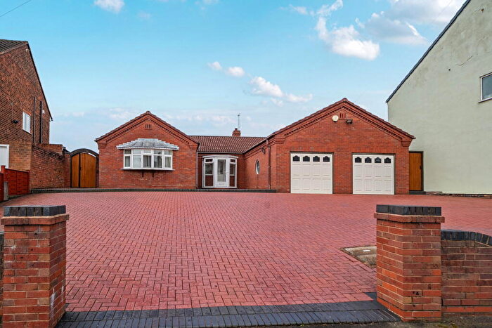2 Bedroom Detached Bungalow For Sale In Hill Top, West Bromwich, B70