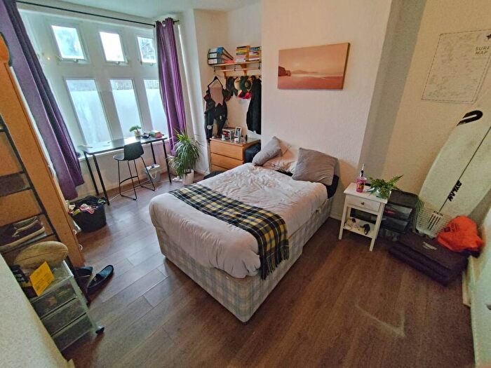 5 Bedroom Flat To Rent In Miskin Street, , Cathays, CF24