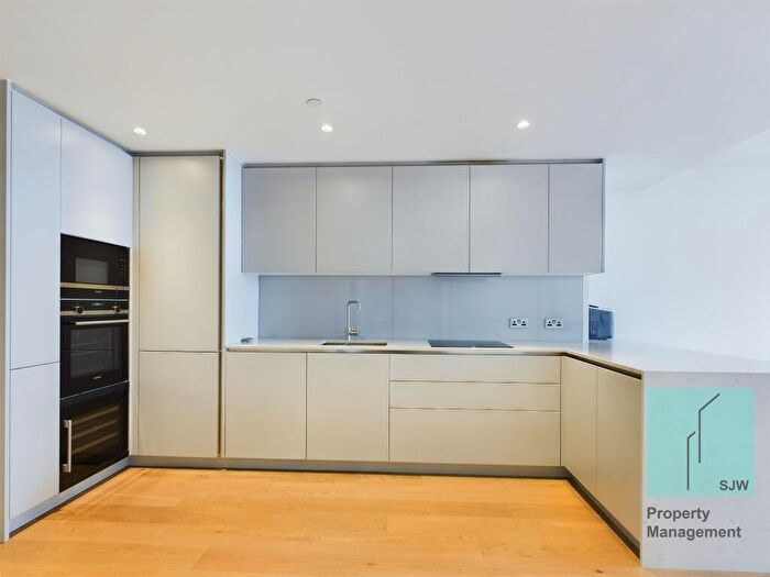 1 Bedroom Apartment To Rent In Marsh Wall, Hampton Tower, E14