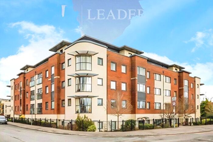 2 Bedroom Apartment For Sale In Fosters Place, East Grinstead, West Sussex, RH19