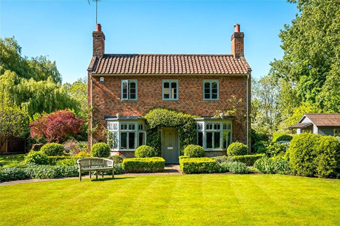 4 Bedroom Detached House For Sale In Hatchlands, East Clandon, Guildford, Surrey, GU4