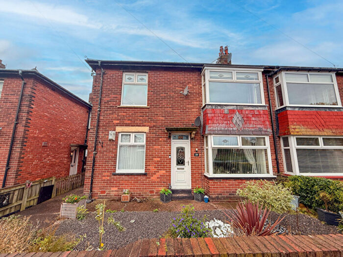 2 Bedroom Flat For Sale In Balkwell Avenue, North Shields, North Shields, NE29