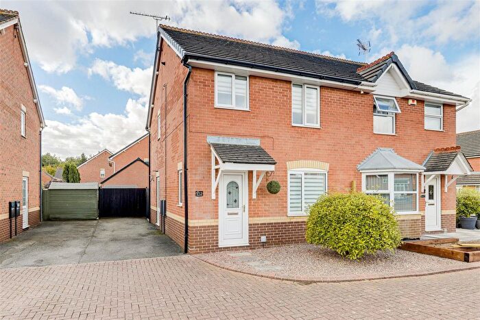 3 Bedroom Semi-Detached House For Sale In Hadleigh Close, Toton, Nottinghamshire, NG9