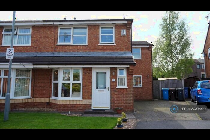 4 Bedroom Semi-Detached House To Rent In Harvard Grove, Prescot, L34