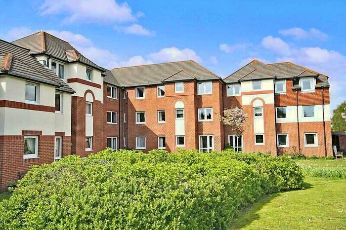 1 Bedroom Apartment To Rent In Southbourne, BH6