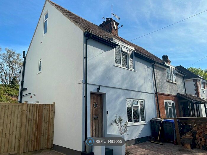 2 Bedroom Semi-Detached House To Rent In Lower Green Road, Esher, KT10