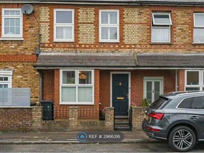 3 Bedroom Terraced House To Rent In Kings Road, Kingston Upon Thames, KT2