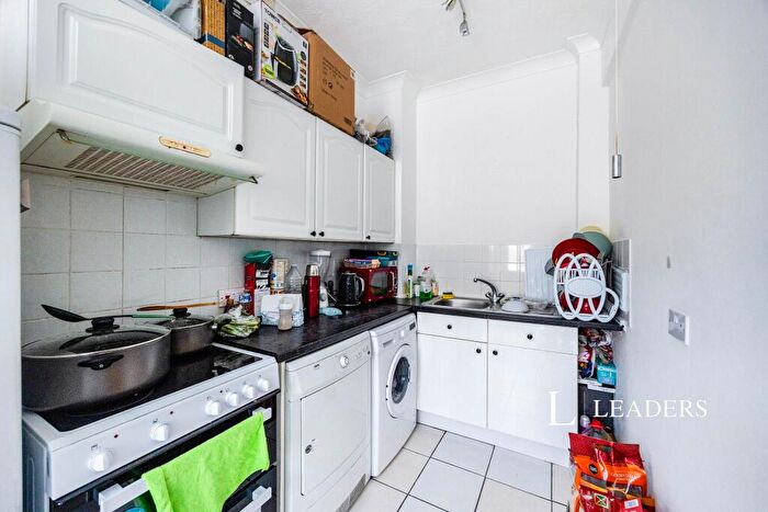 2 Bedroom Terraced House To Rent In Chichester Road, PO2