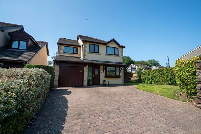 4 Bedroom Detached House For Sale In Coronation Way, Lancaster, LA1