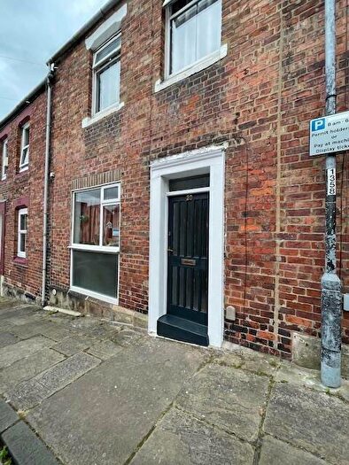 4 Bedroom House To Rent In Ellis Leazes, DH1