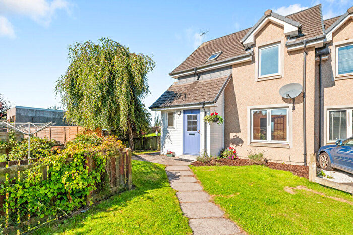 3 Bedroom End Of Terrace House For Sale In Main Road, Aberuthven, PH3