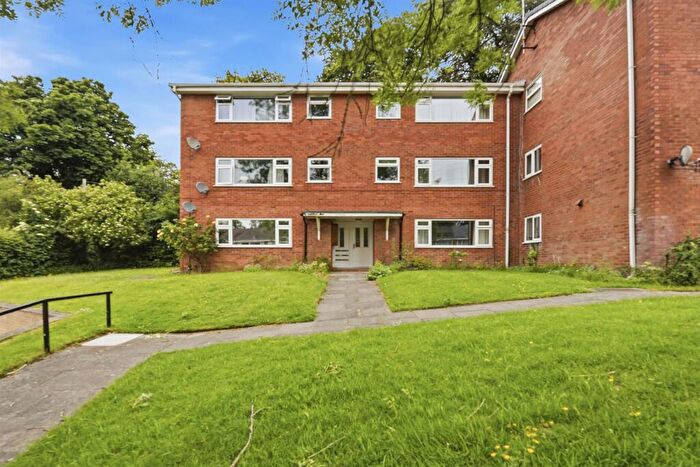 1 Bedroom Apartment For Sale In Beech Farm Drive, Macclesfield, SK10