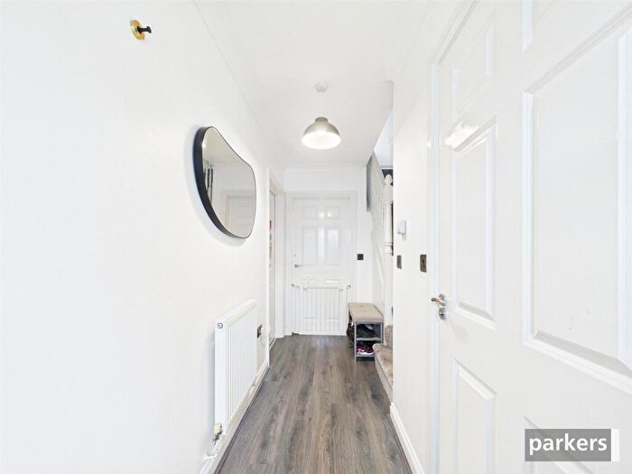 2 Bedroom Semi-Detached House For Sale In Heather Hill Close, Earley, Reading, RG6